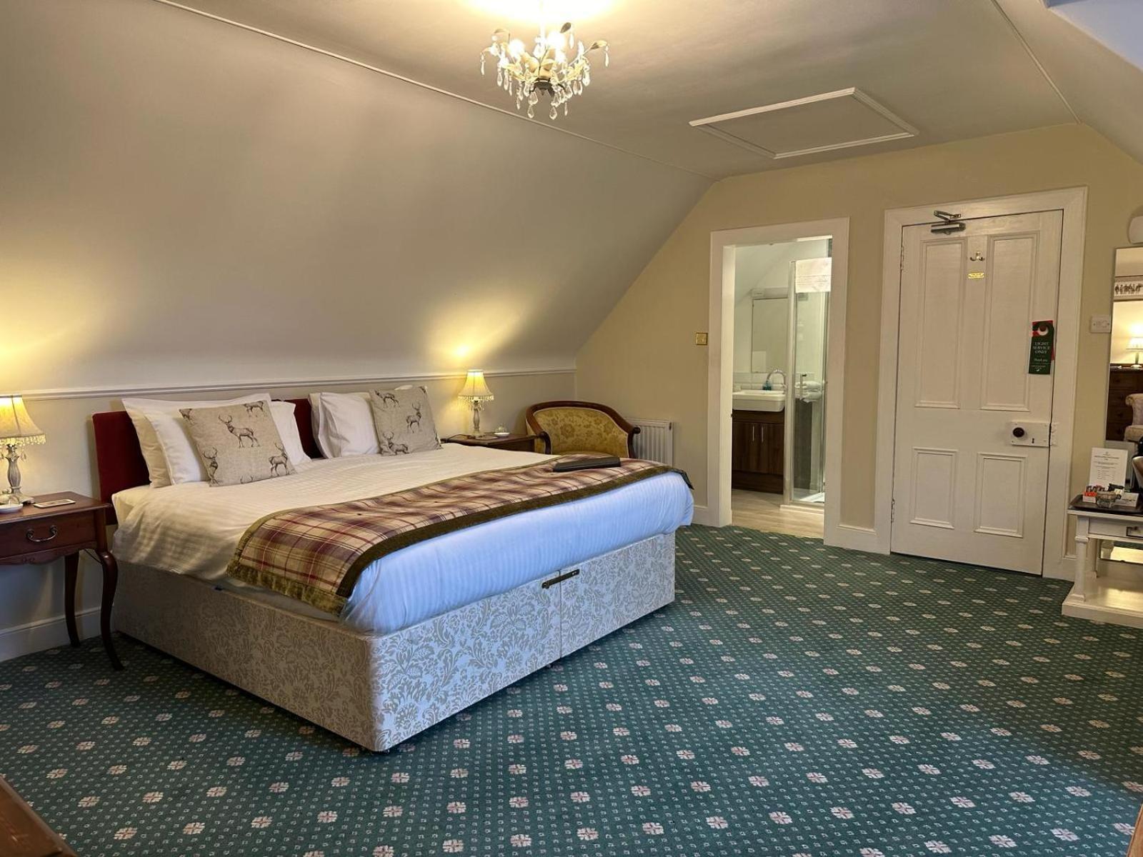 Ravenscourt House, Guest House Grantown-on-Spey Esterno foto