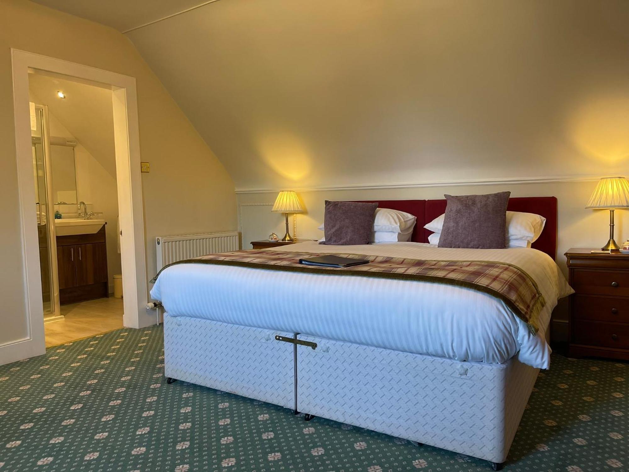 Ravenscourt House, Guest House Grantown-on-Spey Esterno foto