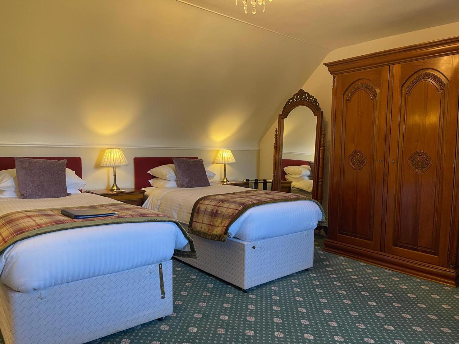 Ravenscourt House, Guest House Grantown-on-Spey Esterno foto