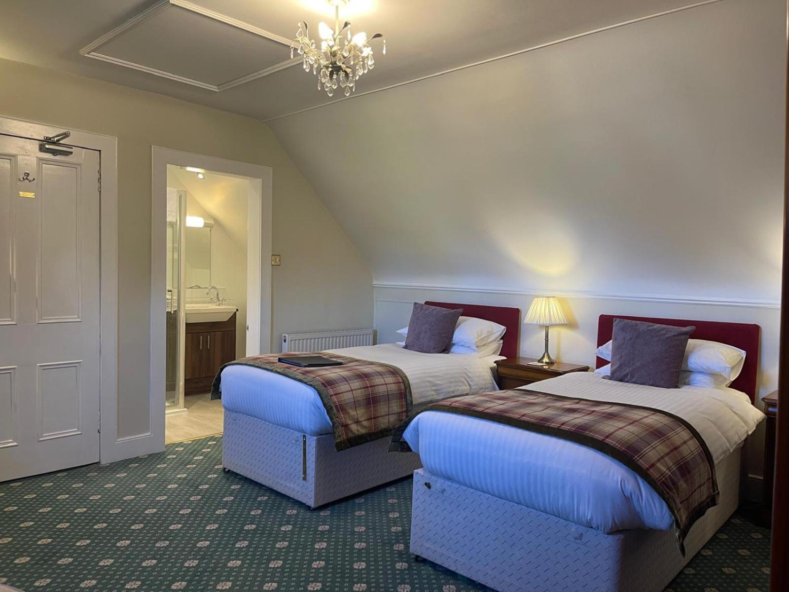 Ravenscourt House, Guest House Grantown-on-Spey Esterno foto