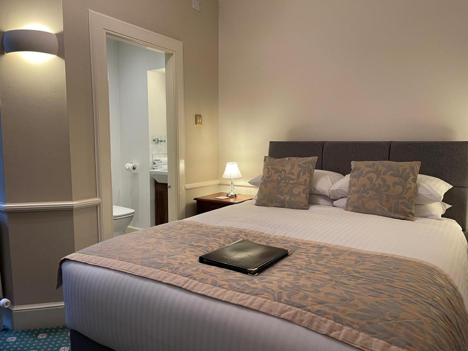 Ravenscourt House, Guest House Grantown-on-Spey Esterno foto